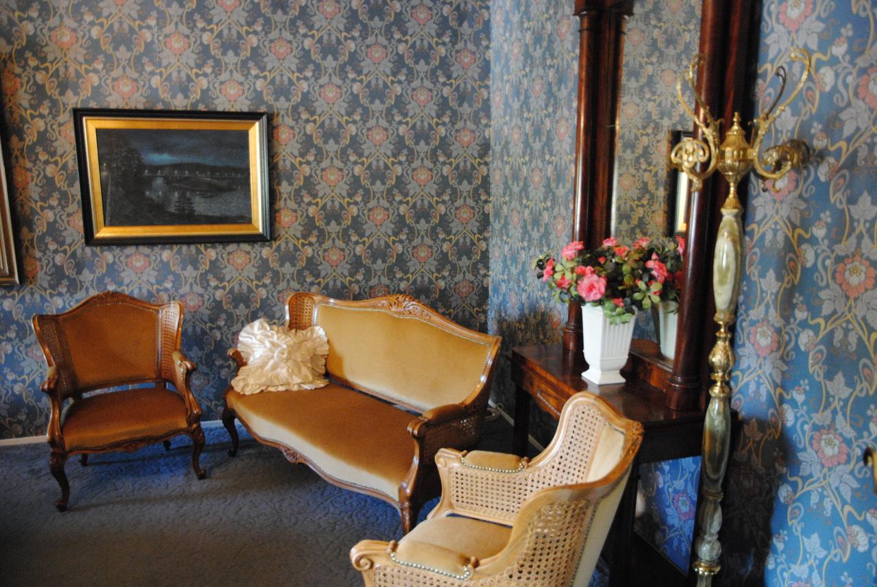 Hotel Villa Antonius Наантали Екстериор снимка
